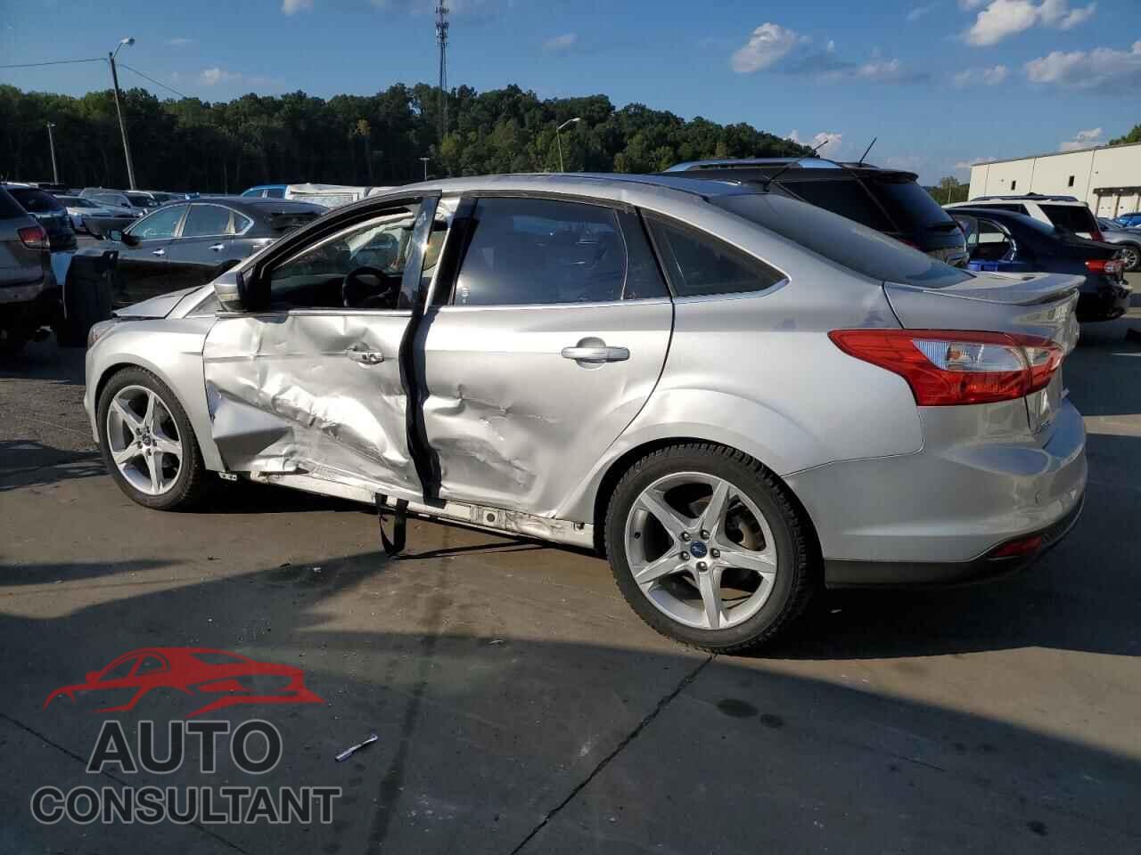 FORD FOCUS 2012 - 1FAHP3J21CL408998