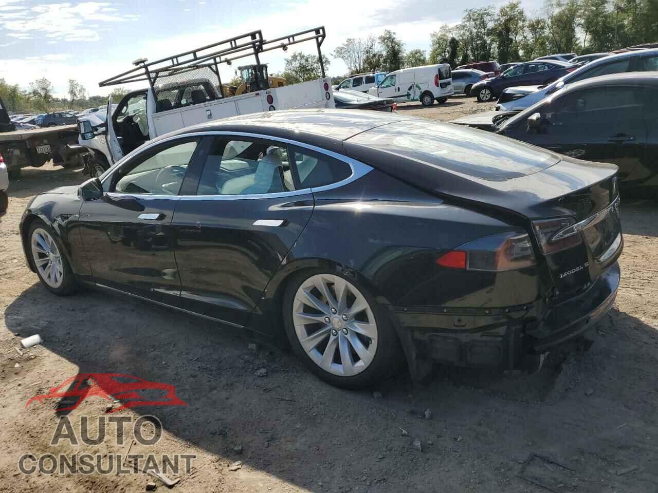 TESLA MODEL S 2017 - 5YJSA1E25HF198464