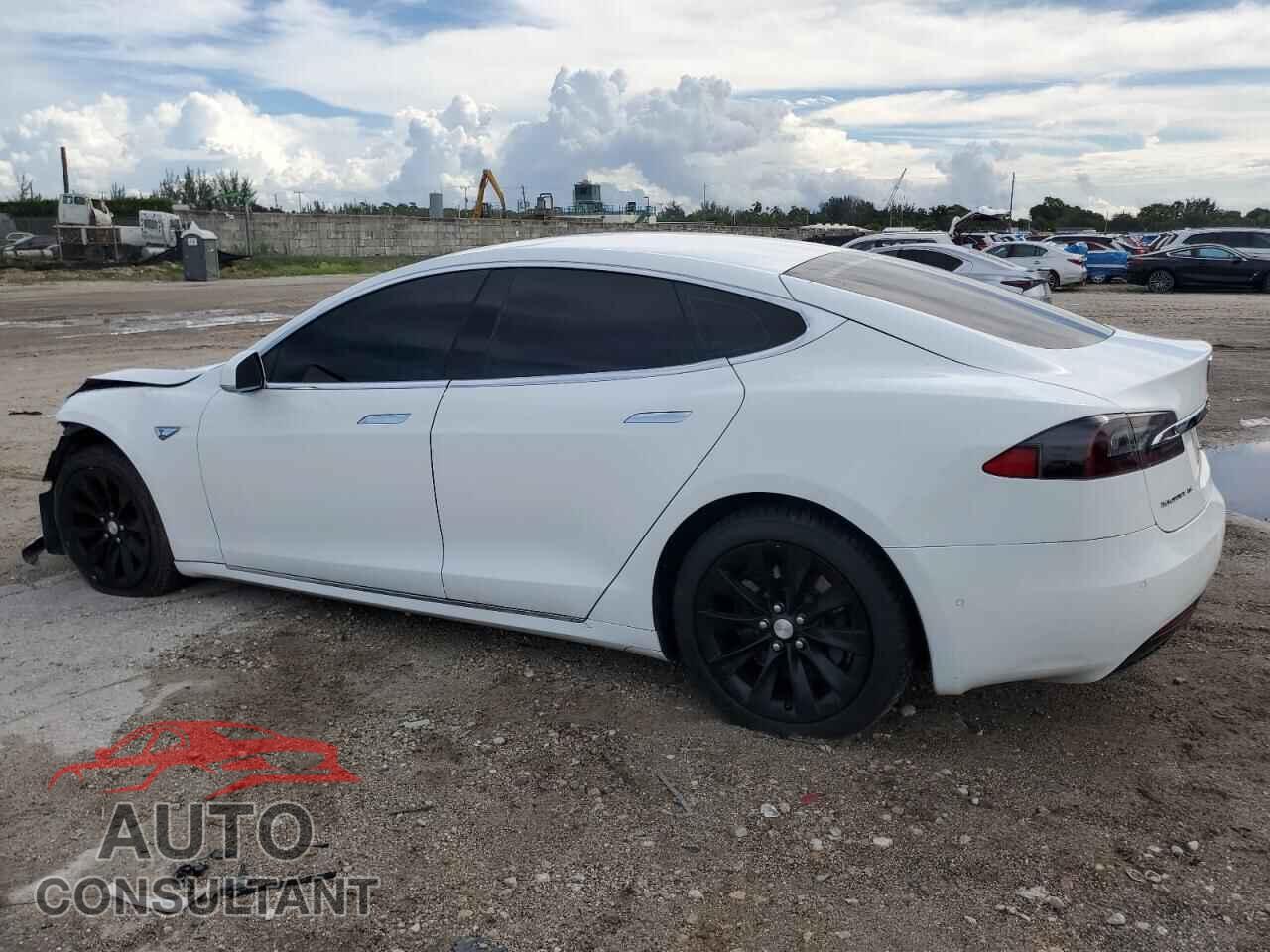 TESLA MODEL S 2016 - 5YJSA1E17GF139714