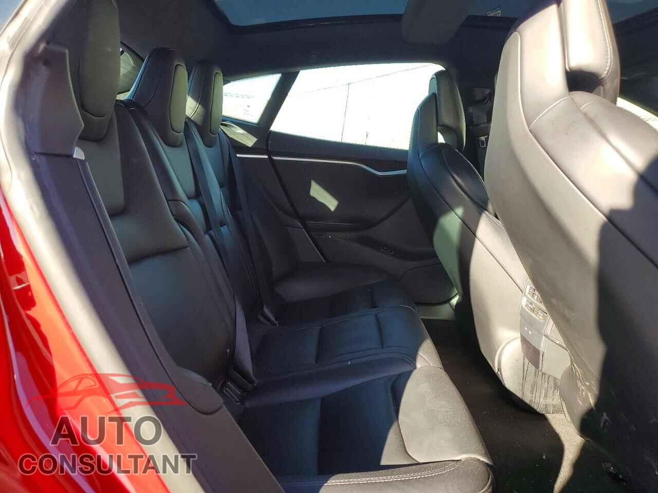 TESLA MODEL S 2017 - 5YJSA1E20HF213825