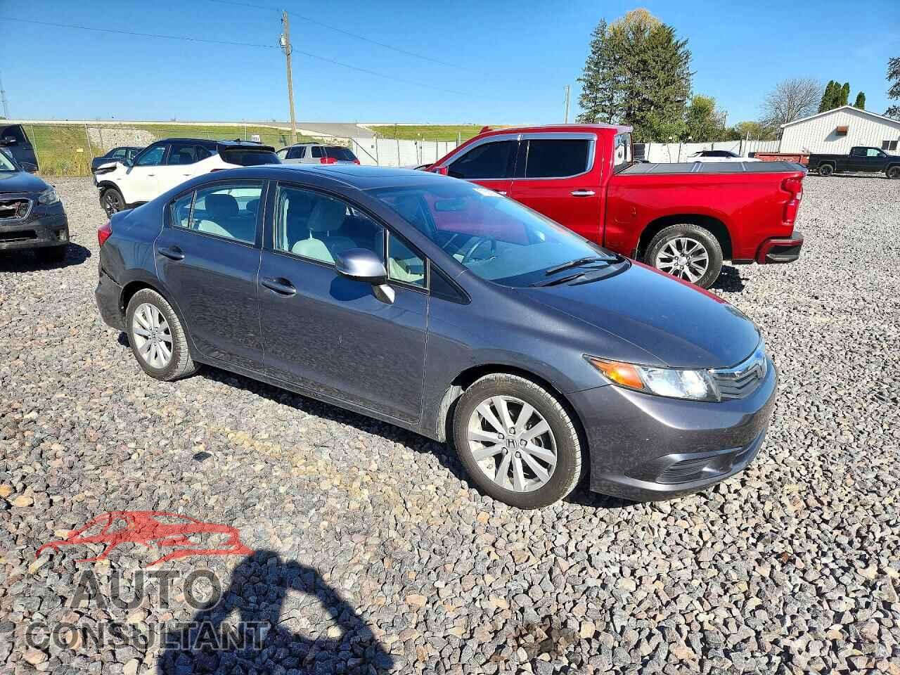 HONDA CIVIC 2012 - 2HGFB2F92CH521308