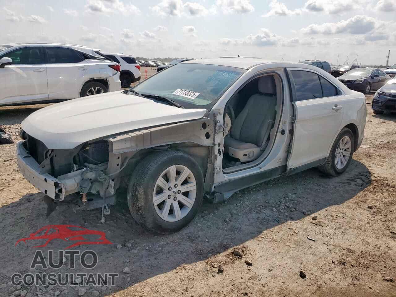 FORD TAURUS 2010 - 1FAHP2DW1AG107789