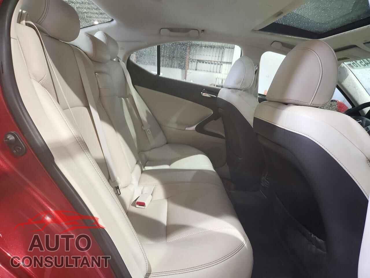 LEXUS IS 2013 - JTHCE5C26D5003047