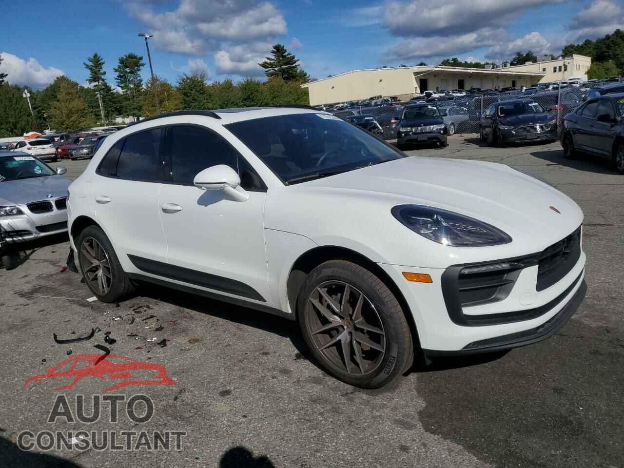 PORSCHE MACAN BASE 2024 - WP1AA2A51RLB20276