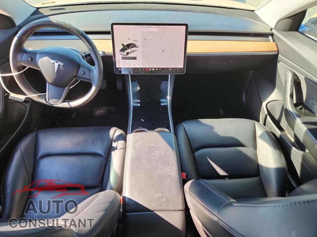 TESLA MODEL 3 2020 - 5YJ3E1EA1LF659023