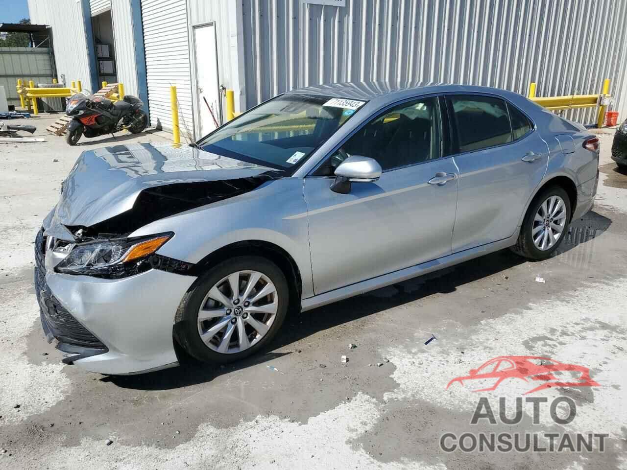 TOYOTA CAMRY 2018 - JTNB11HKXJ3019670