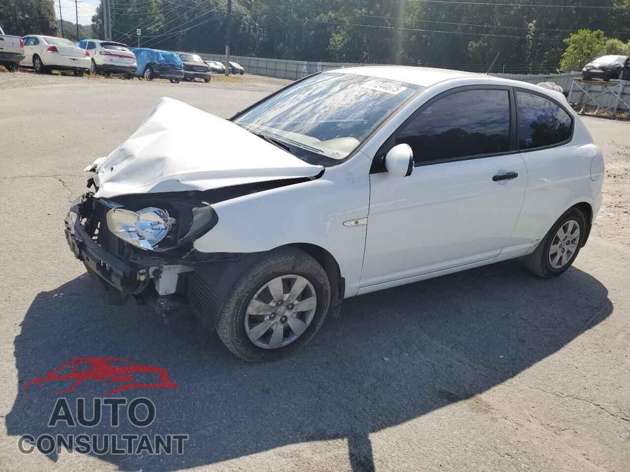 HYUNDAI ACCENT 2009 - KMHCM36C19U131475