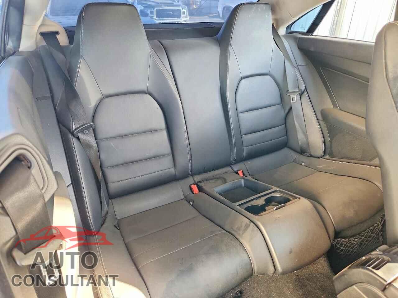 MERCEDES-BENZ E-CLASS 2010 - WDDKJ7CB9AF026211