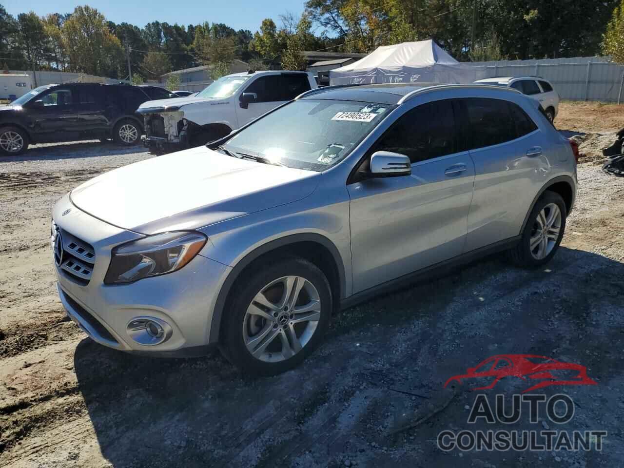 MERCEDES-BENZ GLA-CLASS 2019 - WDCTG4EB0KJ584160