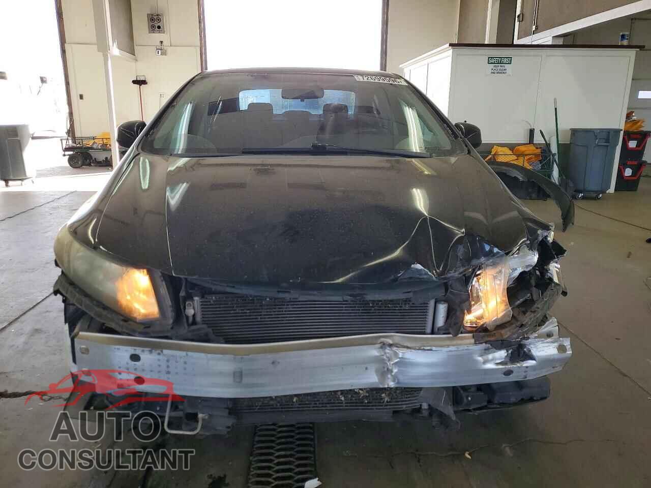 HONDA CIVIC 2013 - 19XFB2F81DE264810