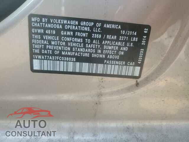 VOLKSWAGEN PASSAT 2015 - 1VWAT7A37FC038035