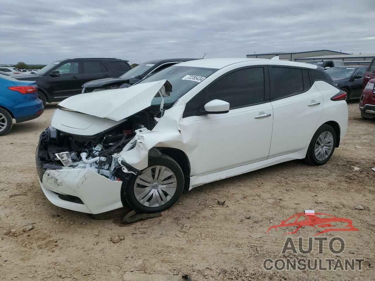 NISSAN LEAF 2023 - 1N4AZ1BV5PC555646