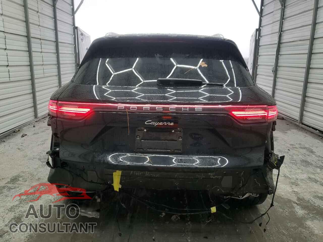 PORSCHE CAYENNE 2019 - WP1AA2AY8KDA14708