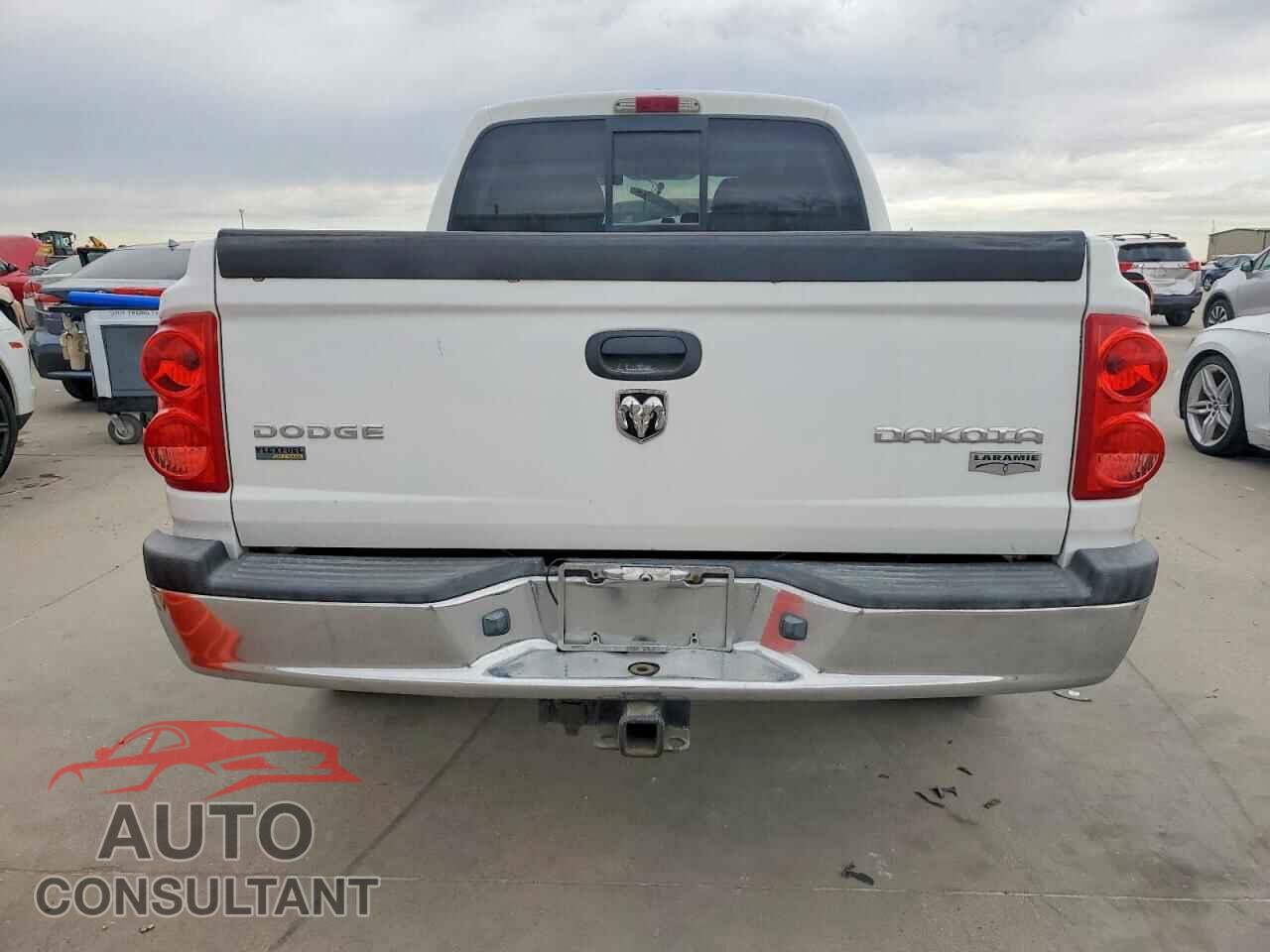 DODGE DAKOTA 2011 - 1D7RW5GP2BS708513