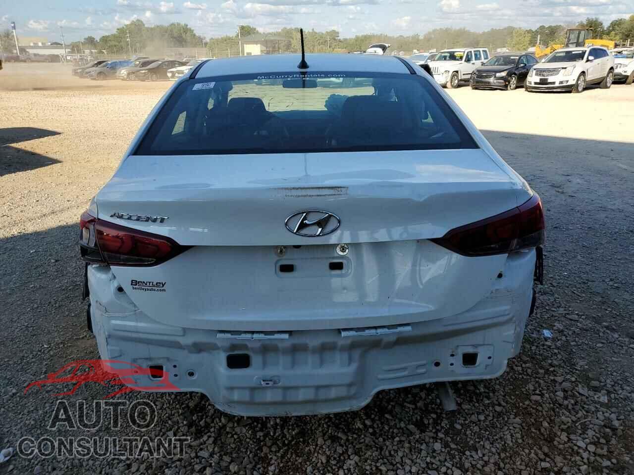 HYUNDAI ACCENT 2022 - 3KPC24A65NE176090