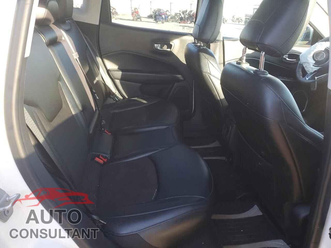 JEEP COMPASS 2021 - 3C4NJDBB0MT586409