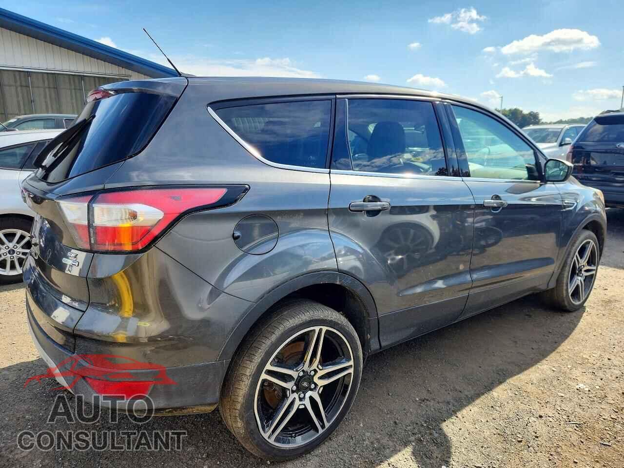 FORD ESCAPE 2017 - 1FMCU9GD4HUB93641