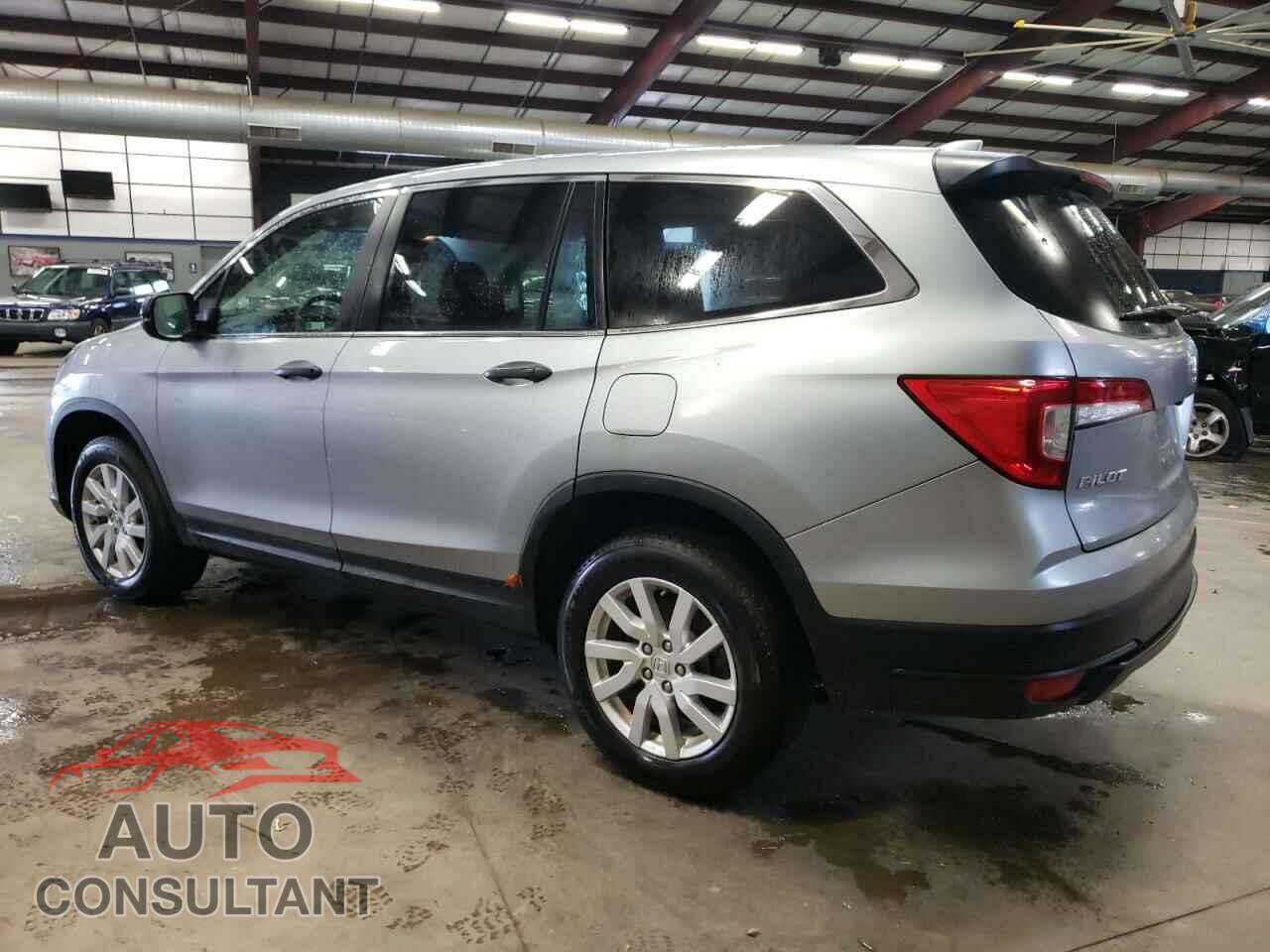 HONDA PILOT 2019 - 5FNYF6H18KB097647