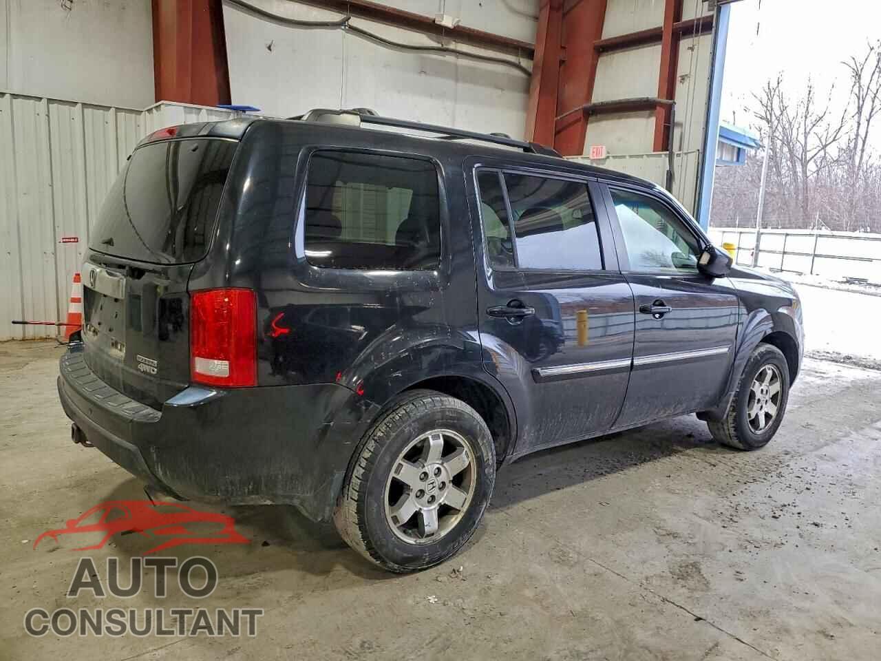 HONDA PILOT 2011 - 5FNYF4H99BB003236