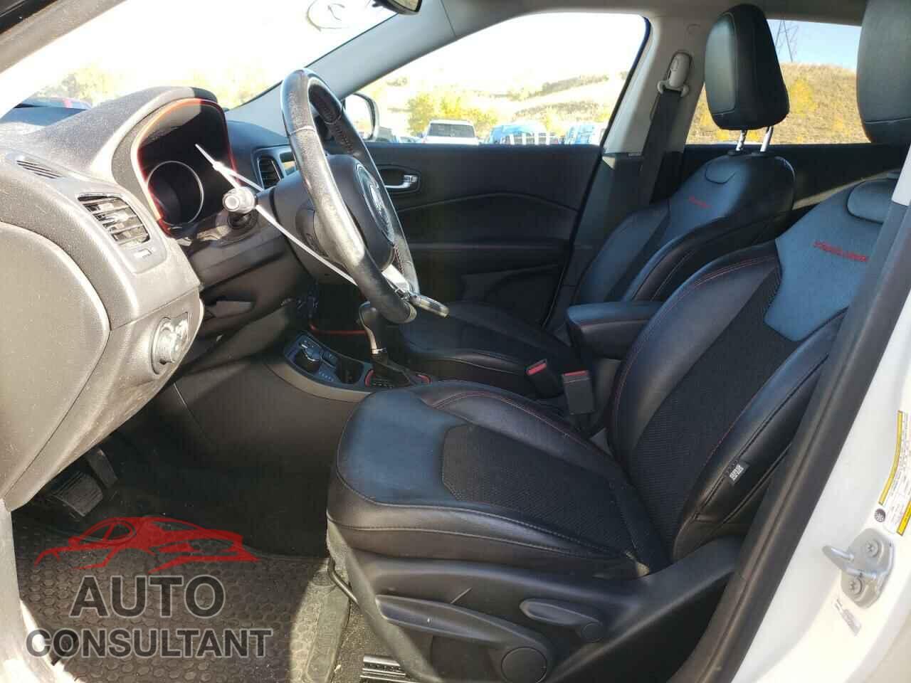 JEEP COMPASS 2020 - 3C4NJDDB7LT159837