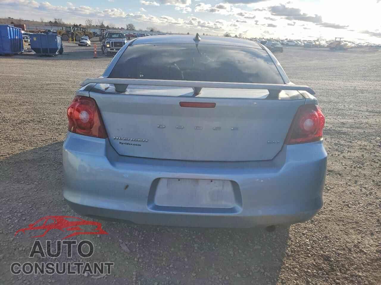 DODGE AVENGER 2013 - 1C3CDZCB6DN520090