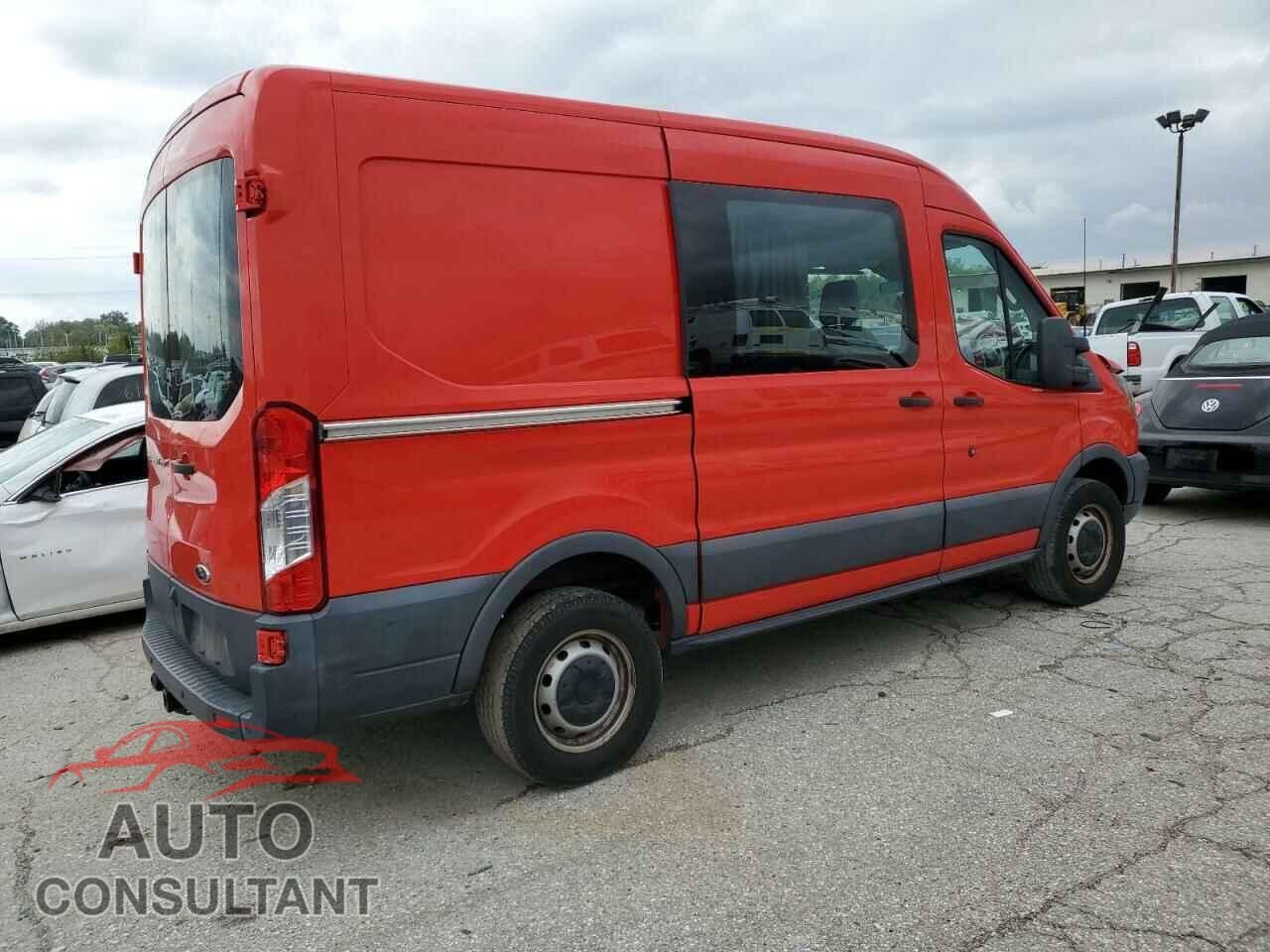 FORD TRANSIT 2017 - 1FTYR1CM8HKA44390