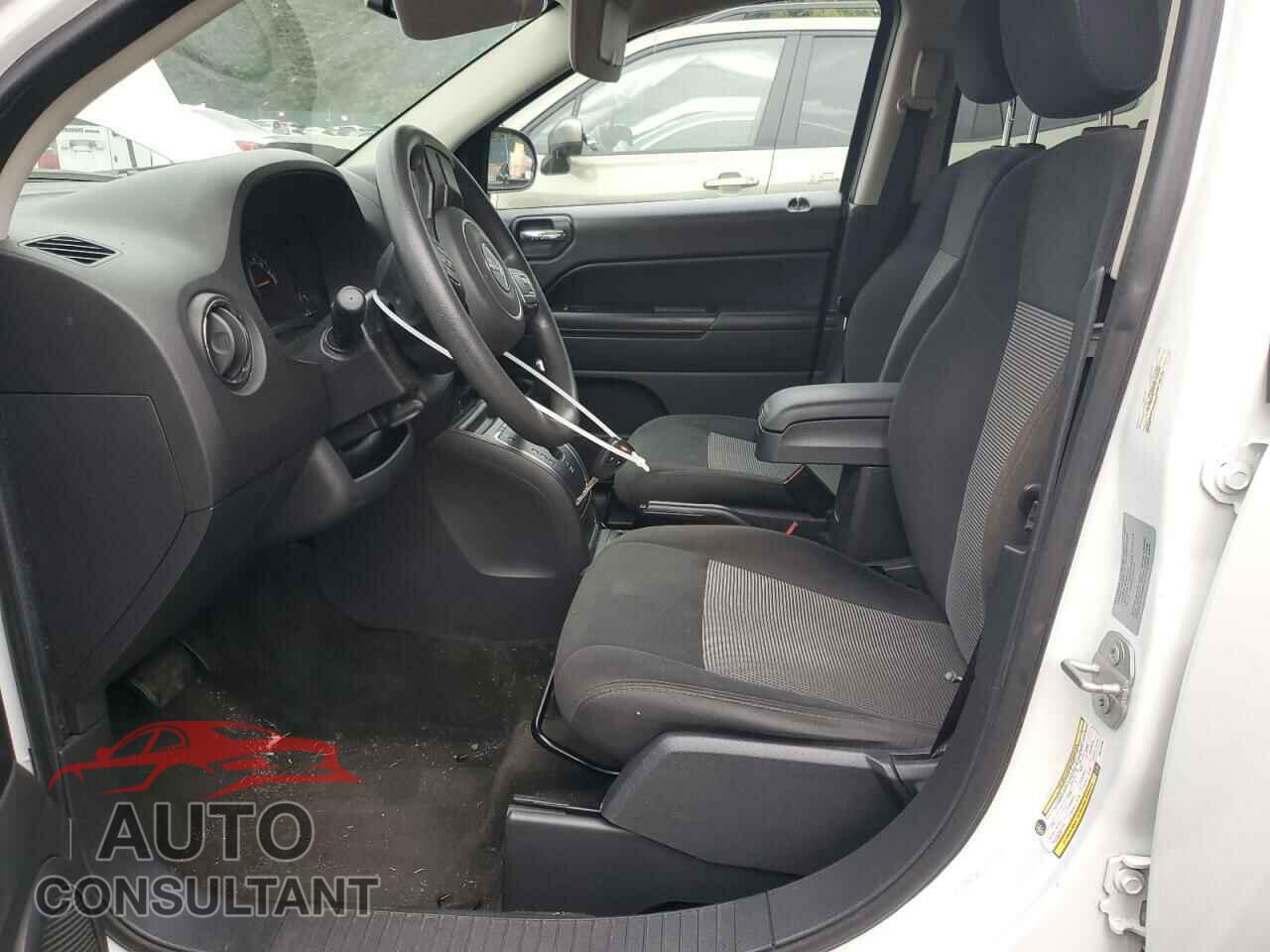 JEEP COMPASS 2017 - 1C4NJCBAXHD123755