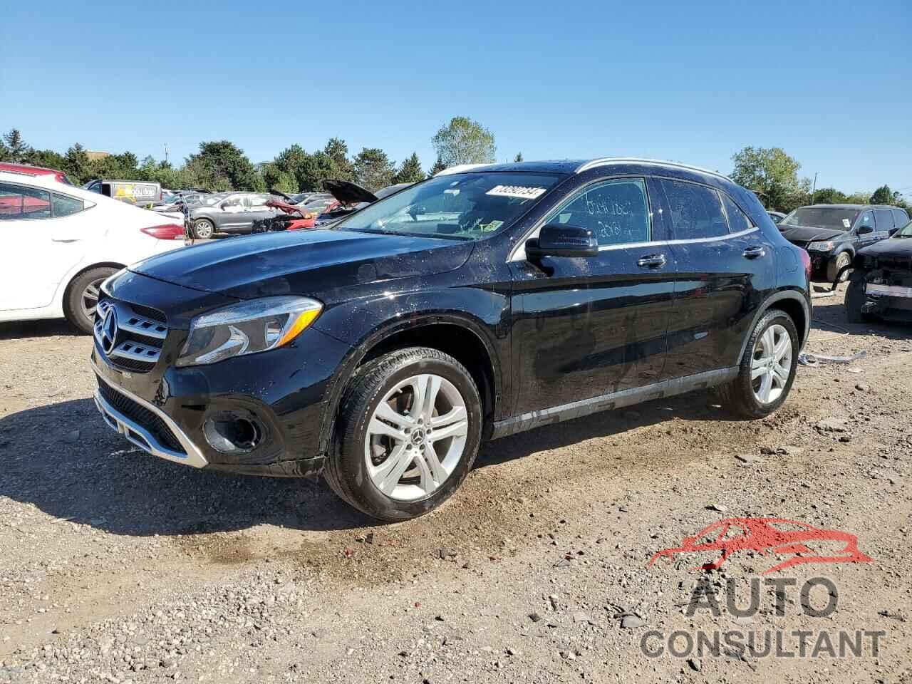 MERCEDES-BENZ GLA-CLASS 2019 - WDCTG4GBXKJ634849