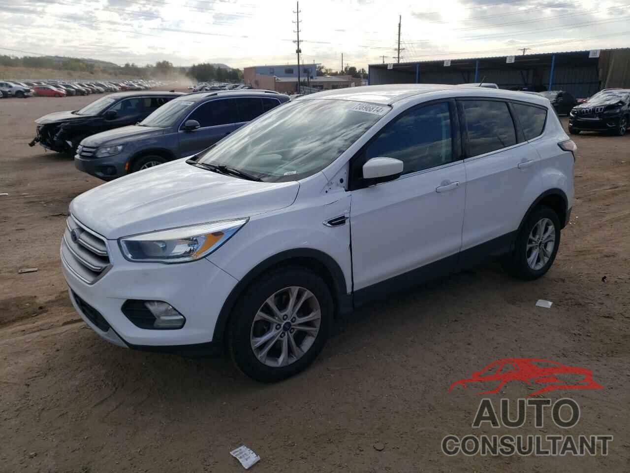 FORD ESCAPE 2017 - 1FMCU9GD6HUA34426