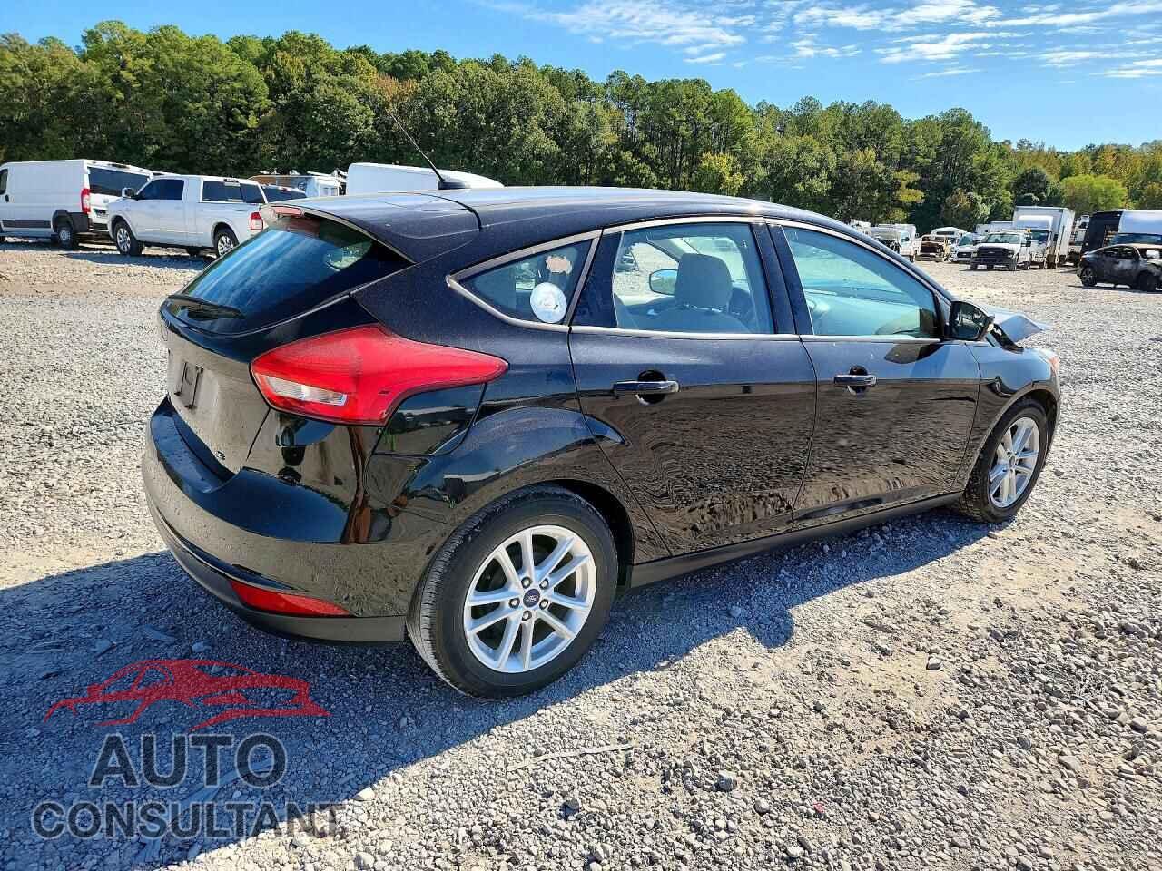 FORD FOCUS 2018 - 1FADP3K29JL261310