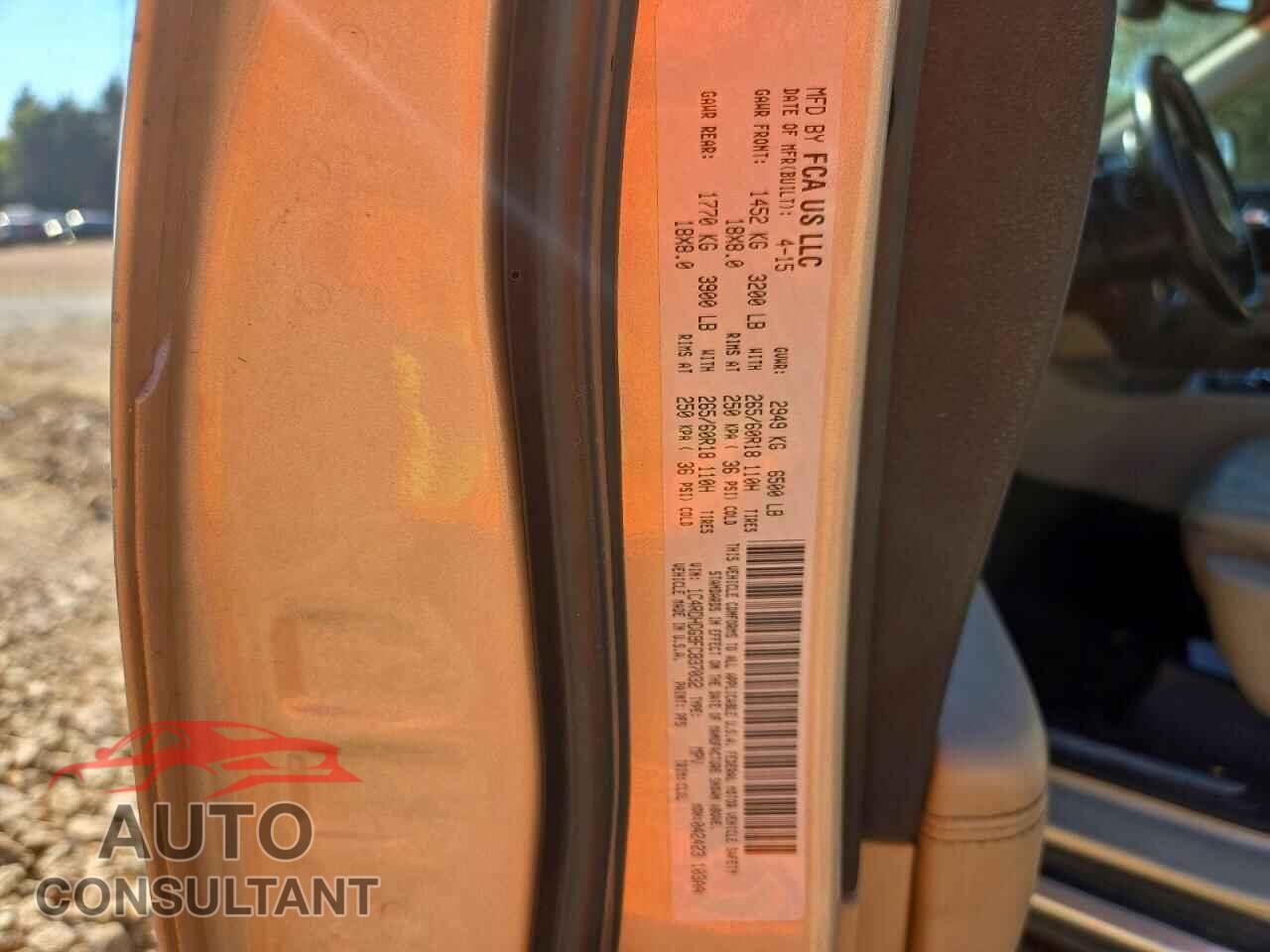 DODGE DURANGO 2015 - 1C4RDHDG9FC837032