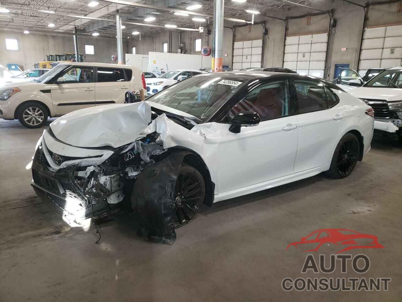 TOYOTA CAMRY 2023 - 4T1K61AK8PU138915