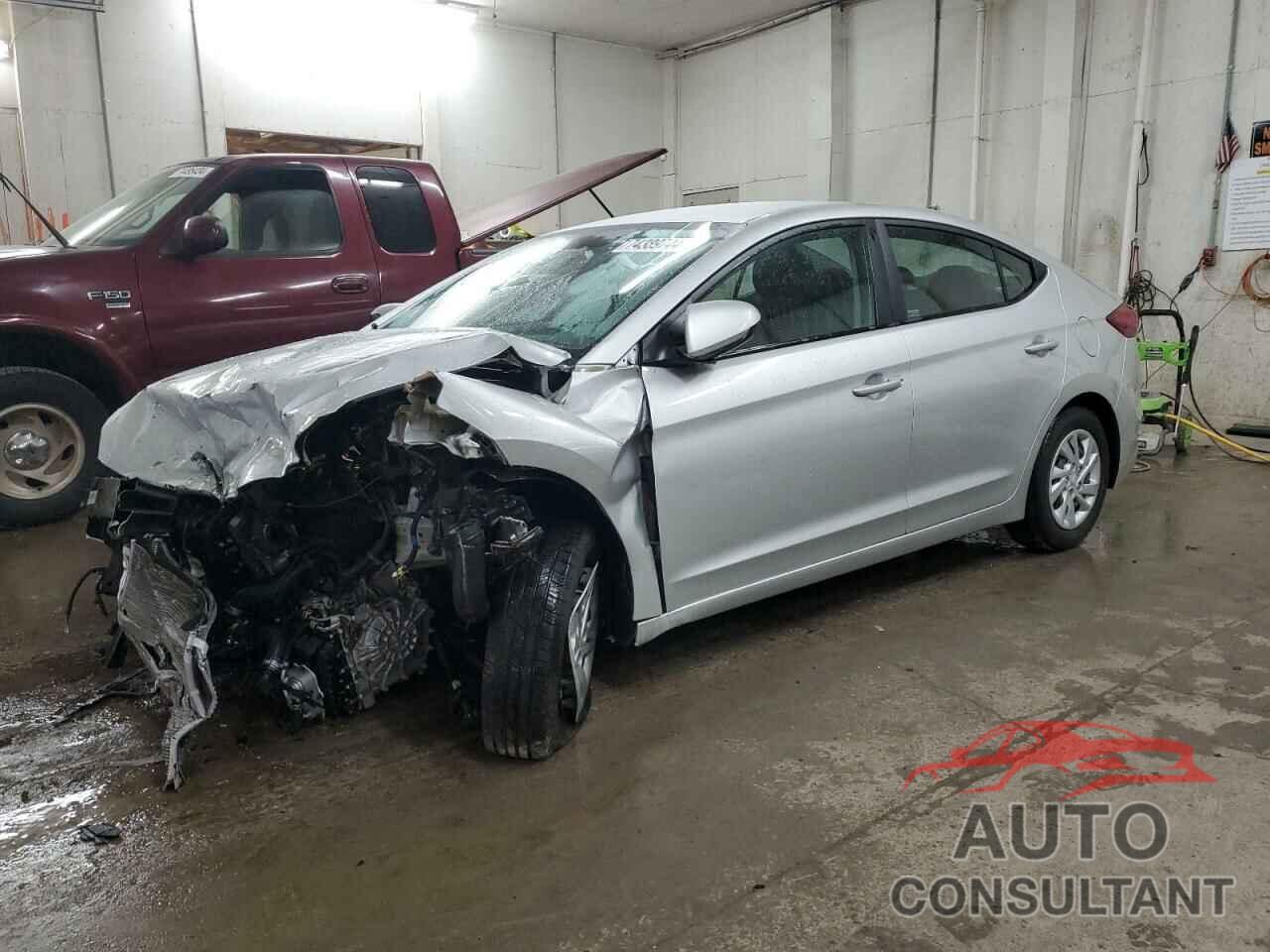 HYUNDAI ELANTRA 2018 - 5NPD74LF6JH397965