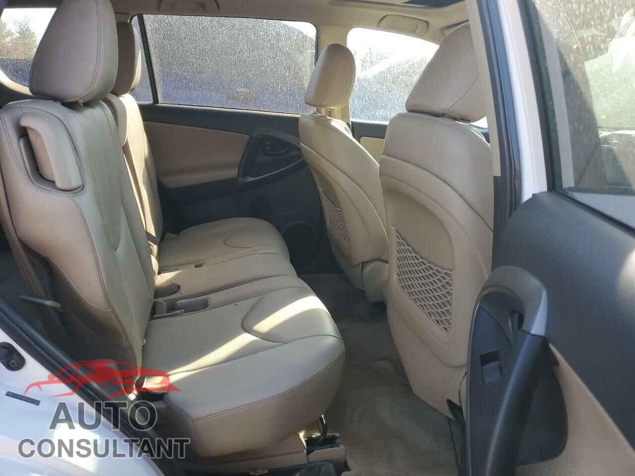 TOYOTA RAV4 2012 - 2T3DF4DV7CW251496