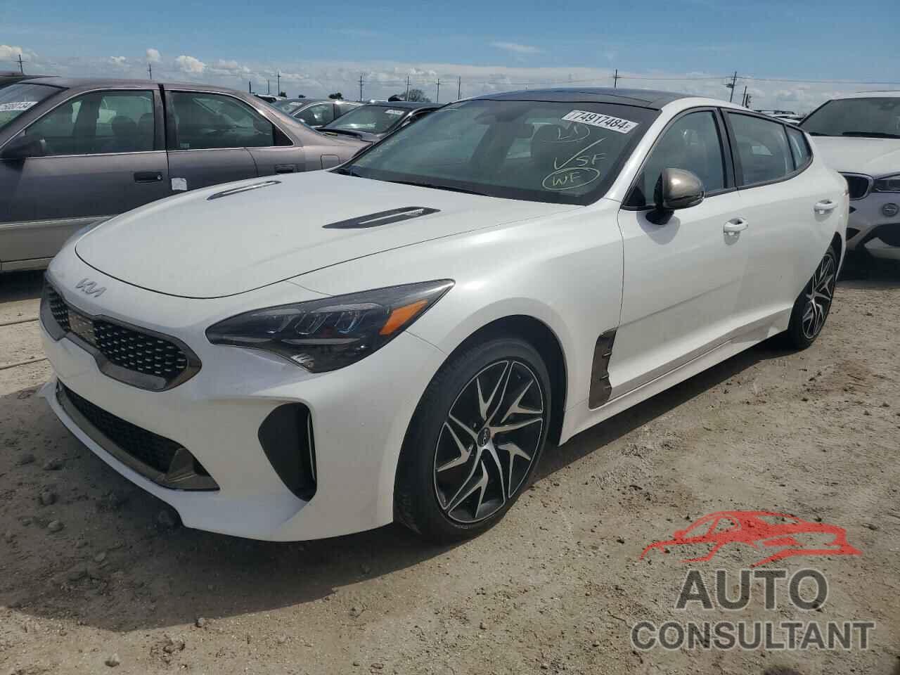 KIA STINGER 2023 - KNAE35LD2P6127748