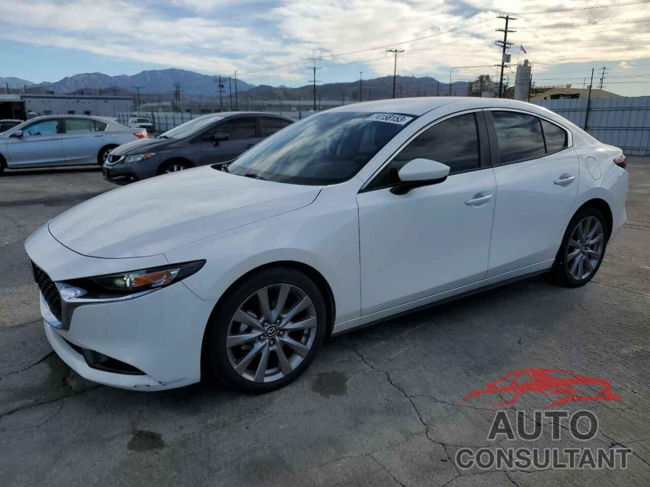 MAZDA 3 2019 - JM1BPACL0K1109765