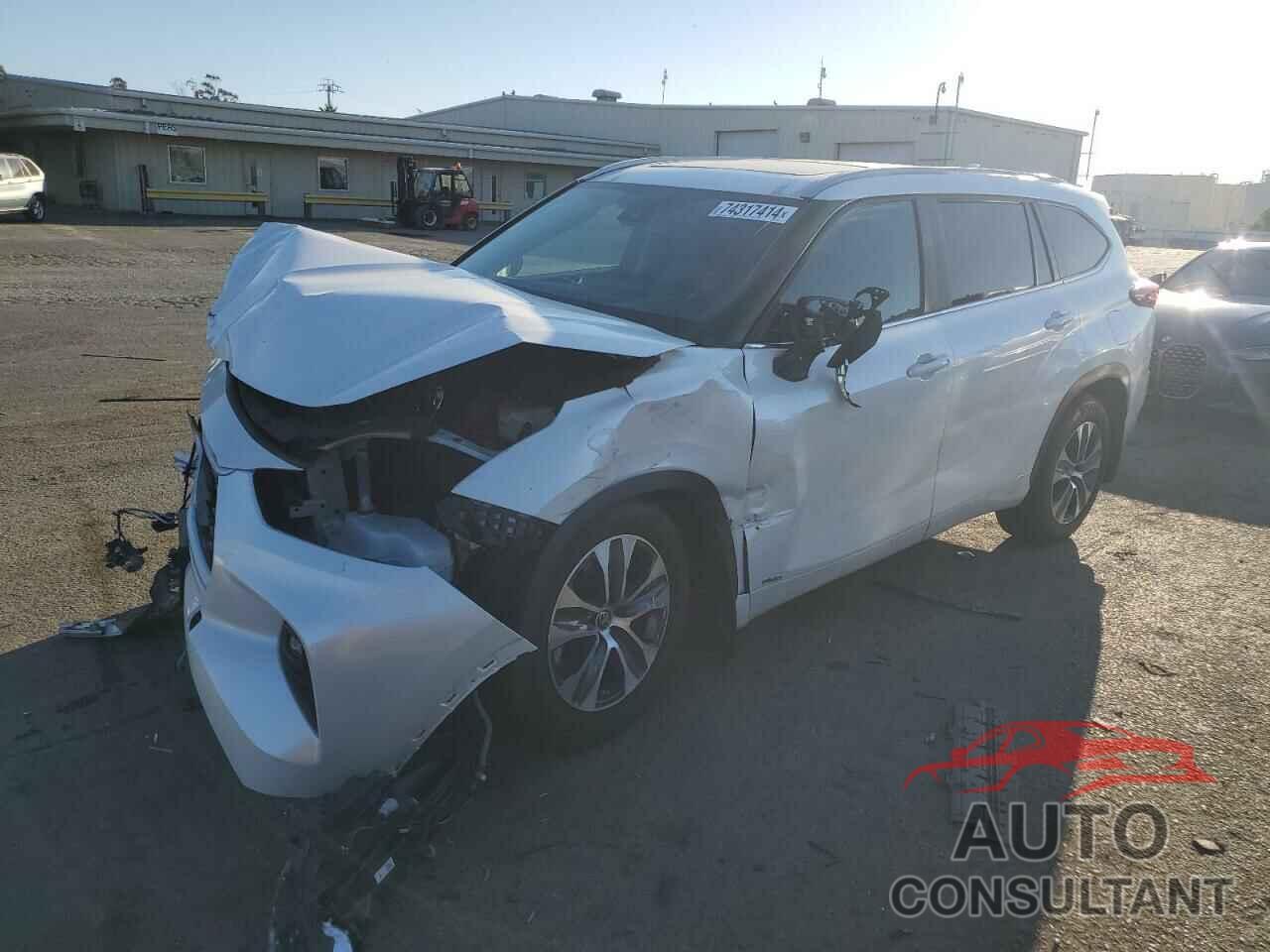 TOYOTA HIGHLANDER 2024 - 5TDKBRCH1RS604305