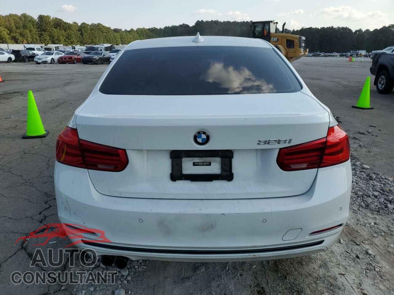 BMW 3 SERIES 2016 - WBA8E9C57GK648432