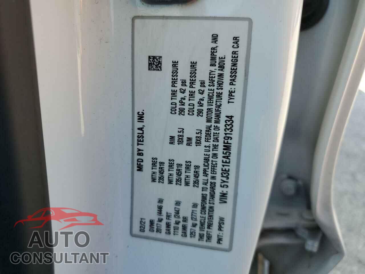 TESLA MODEL 3 2021 - 5YJ3E1EA5MF913334