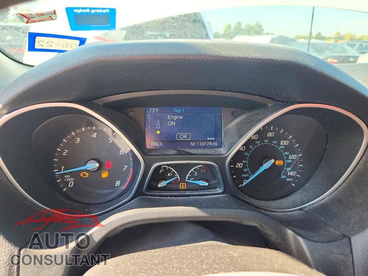 FORD FOCUS 2014 - 1FADP3K2XEL185666