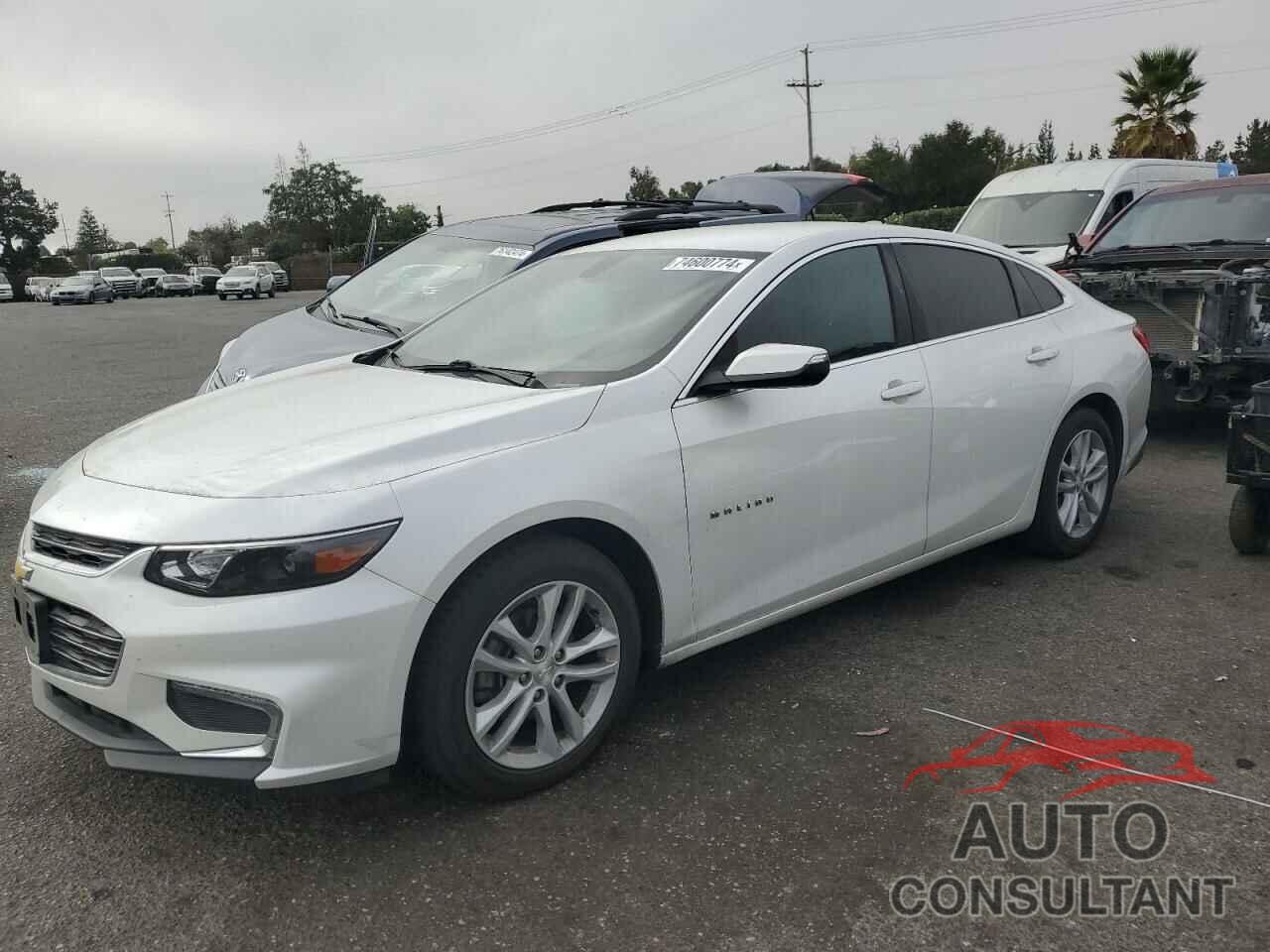 CHEVROLET MALIBU 2018 - 1G1ZD5ST4JF221706
