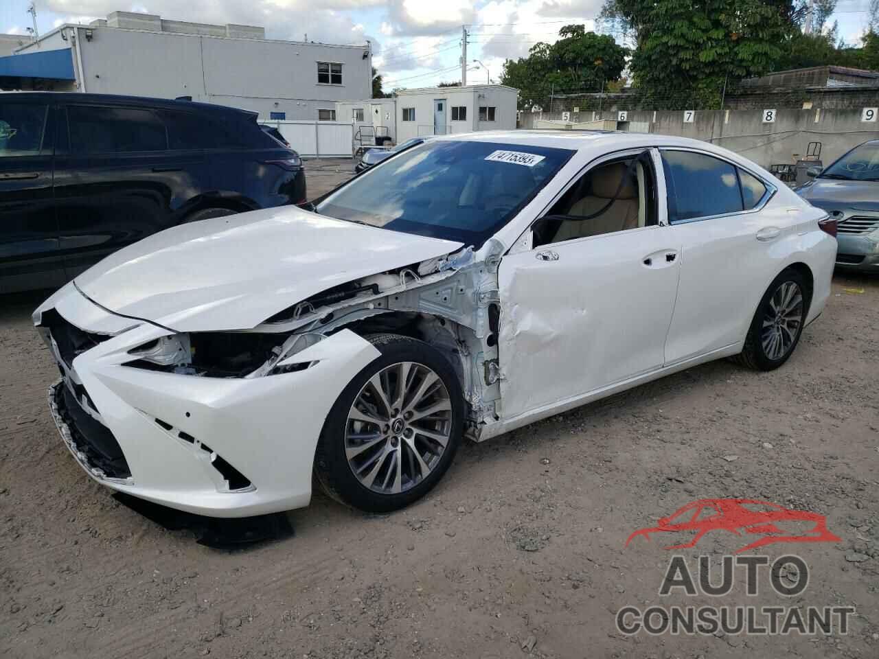 LEXUS ES350 2021 - 58ADZ1B13MU101491