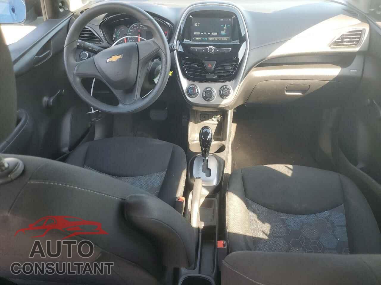 CHEVROLET SPARK 2017 - KL8CB6SA0HC824745