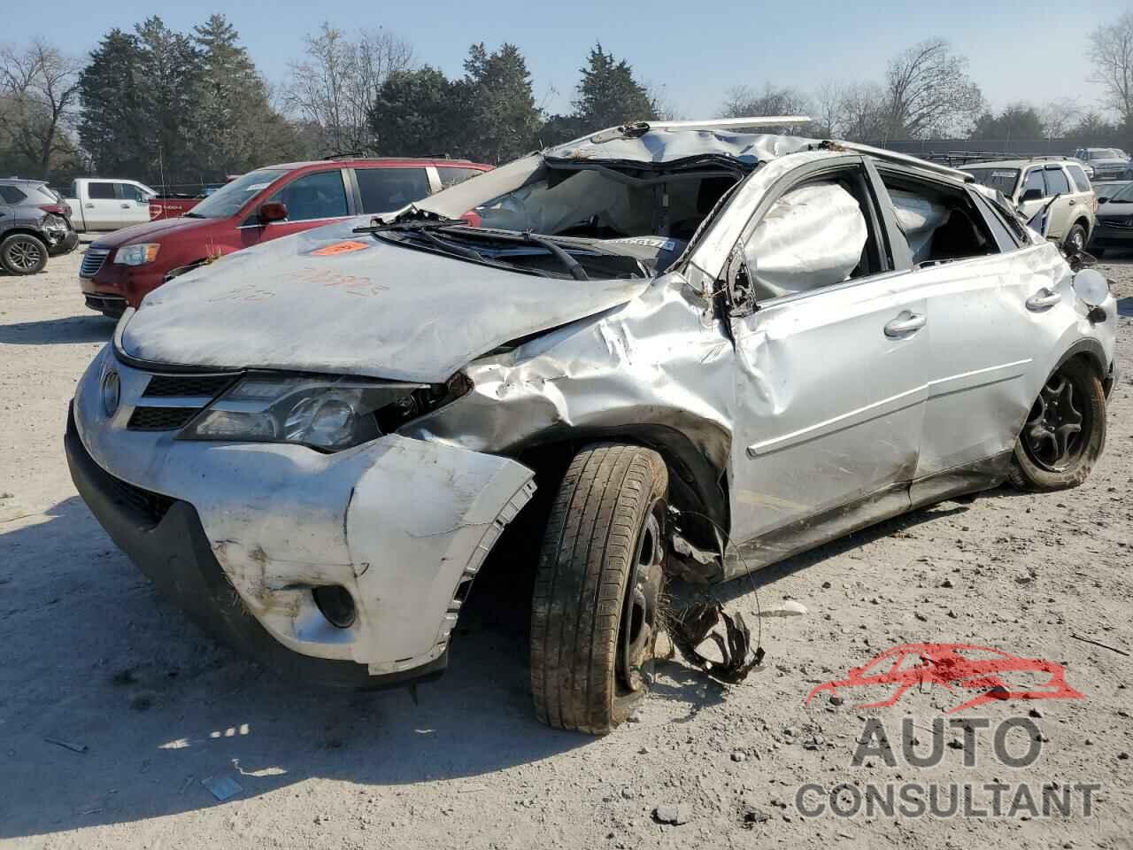 TOYOTA RAV4 2015 - JTMZFREVXFJ031645