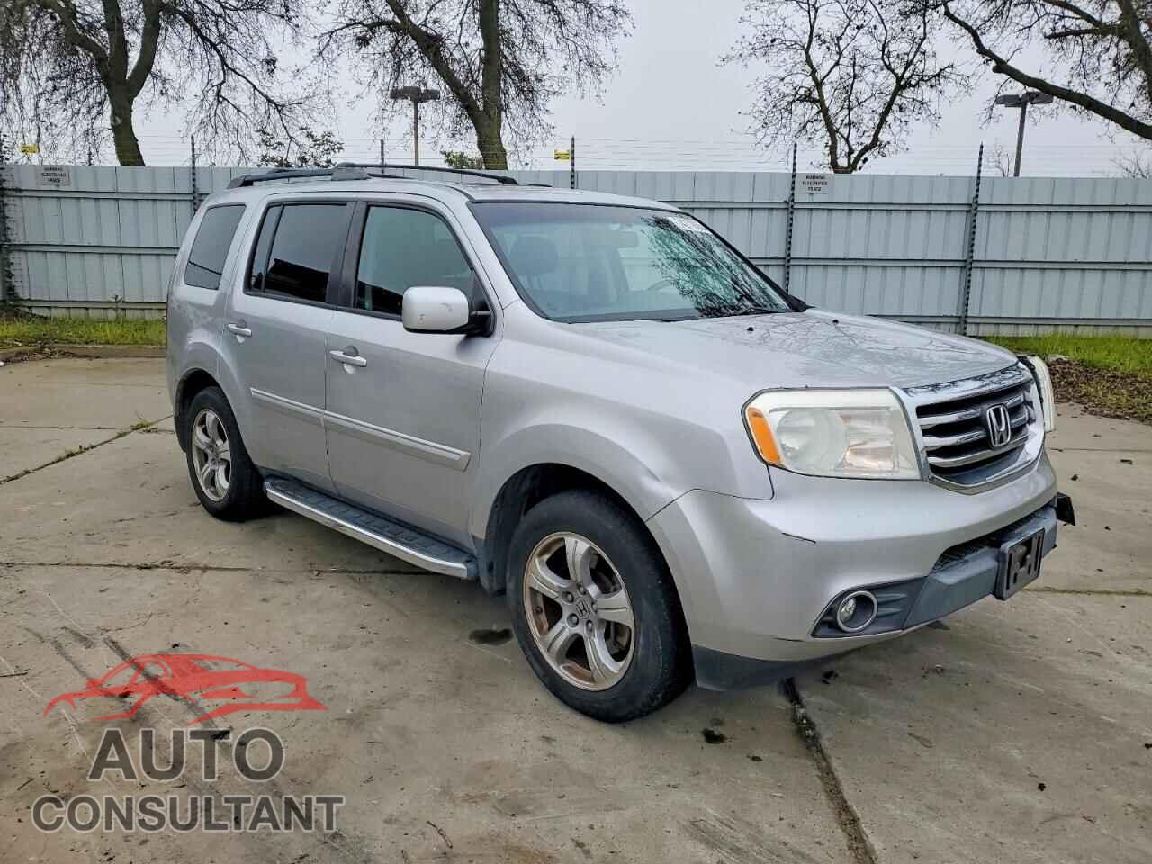HONDA PILOT 2012 - 5FNYF4H51CB033720