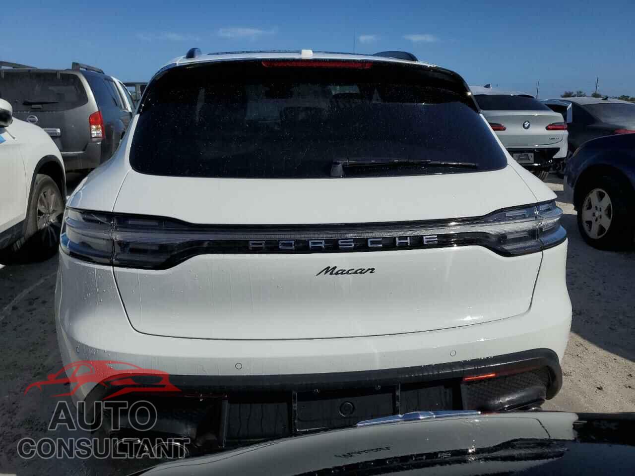 PORSCHE MACAN BASE 2024 - WP1AA2A50RLB01685