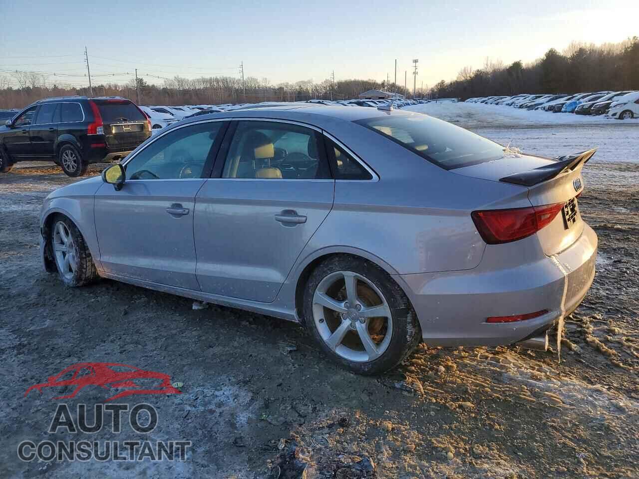 AUDI A3 2015 - WAUBFGFF4F1010462