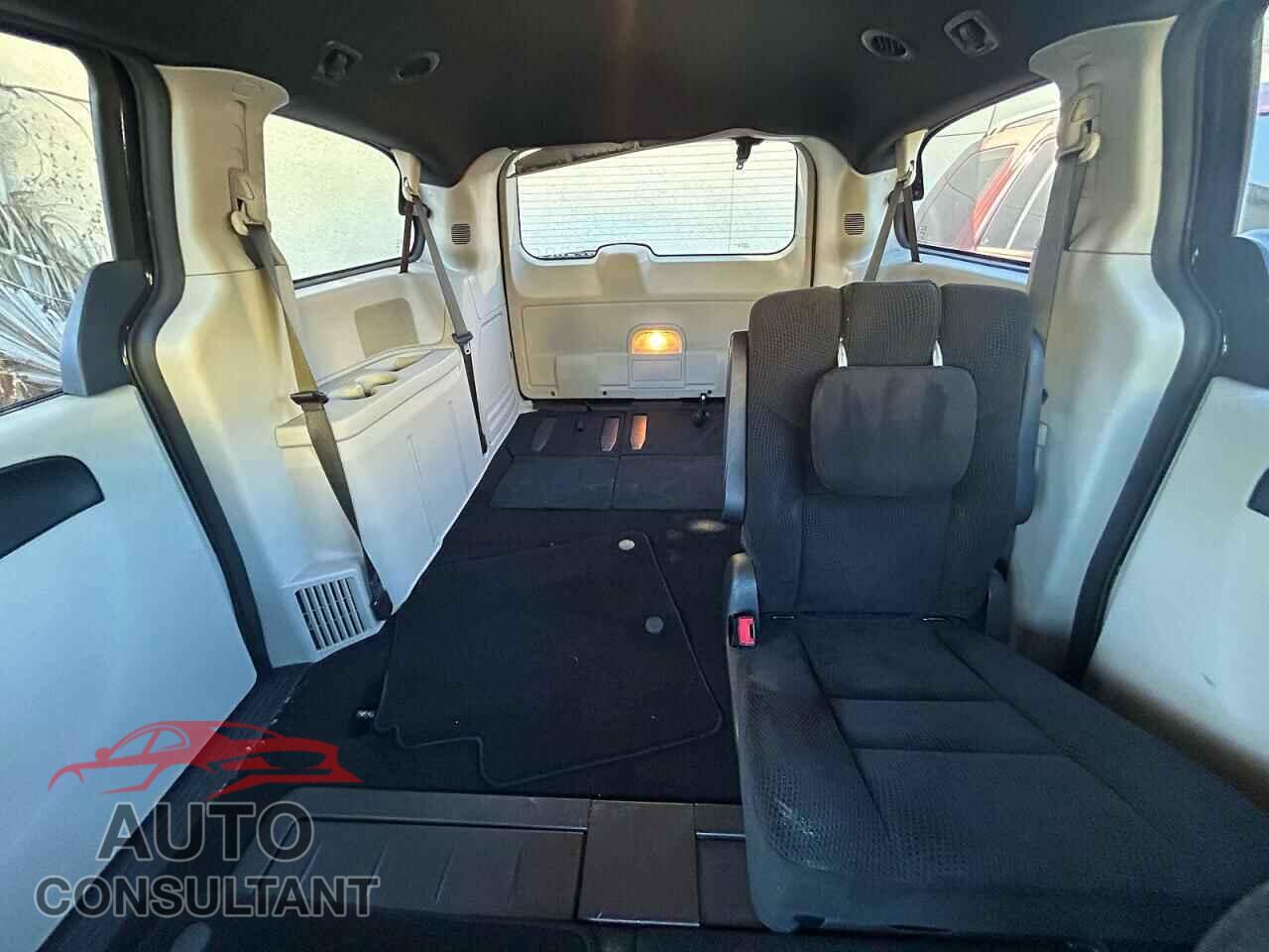 DODGE CARAVAN 2016 - 2C4RDGBG8GR102936