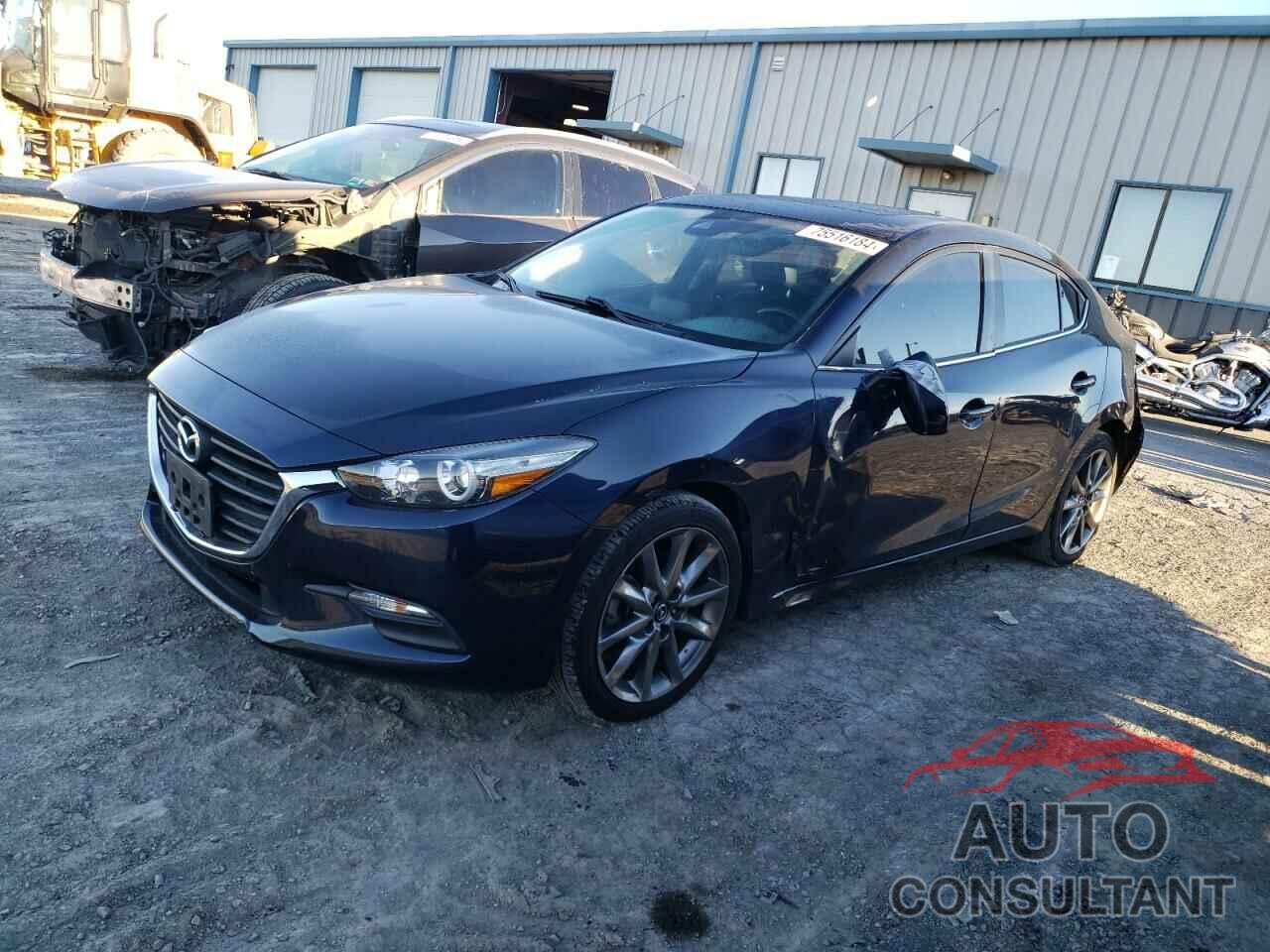 MAZDA 3 2018 - 3MZBN1V31JM216390