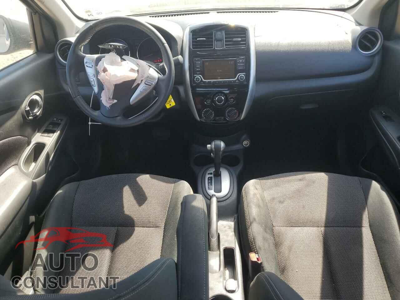 NISSAN VERSA 2017 - 3N1CN7AP3HL805396
